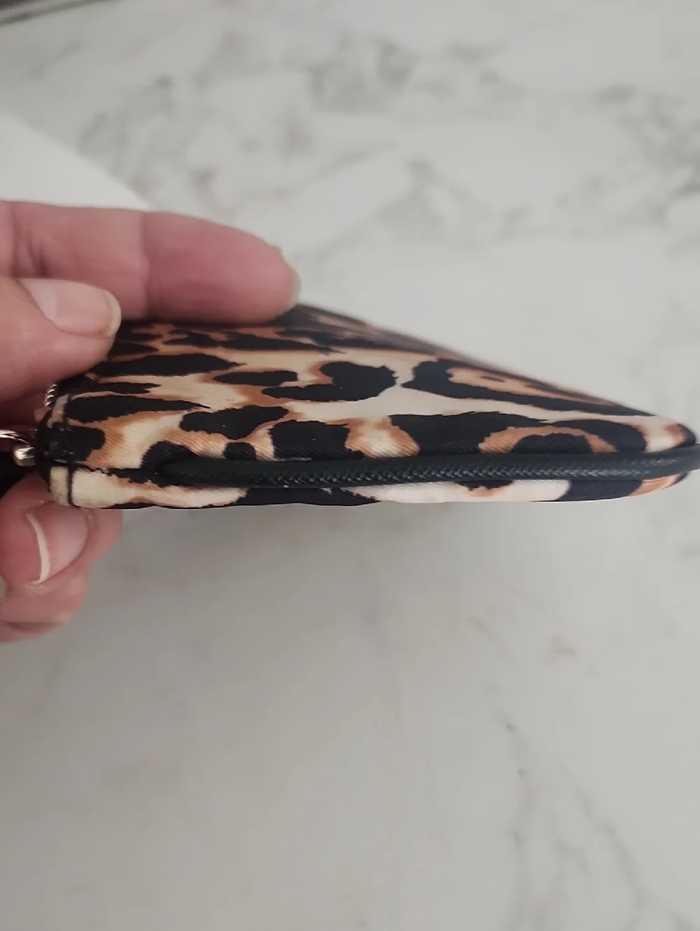 Victoria's Secret Leopard Print Key Pouch - Brown/Black - Picture 6 of 8